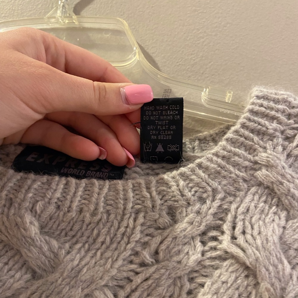 Express Handknit Lambswool size small light gray sweater. {127} - Picture 4 of 8
